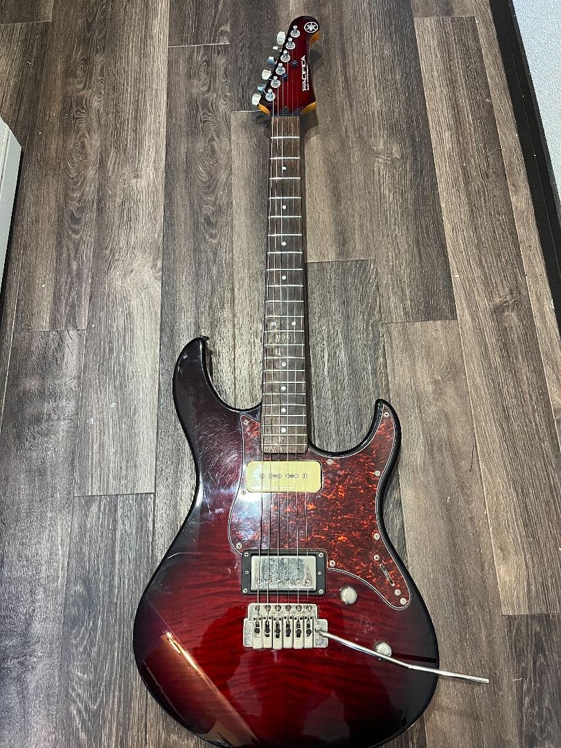 n*i様 最終値下げ！YAMAHA Pacifica 611VFM エレキギター Yamaha Pacifica 611 Tremolo Electric Guitar Dark Red Burst