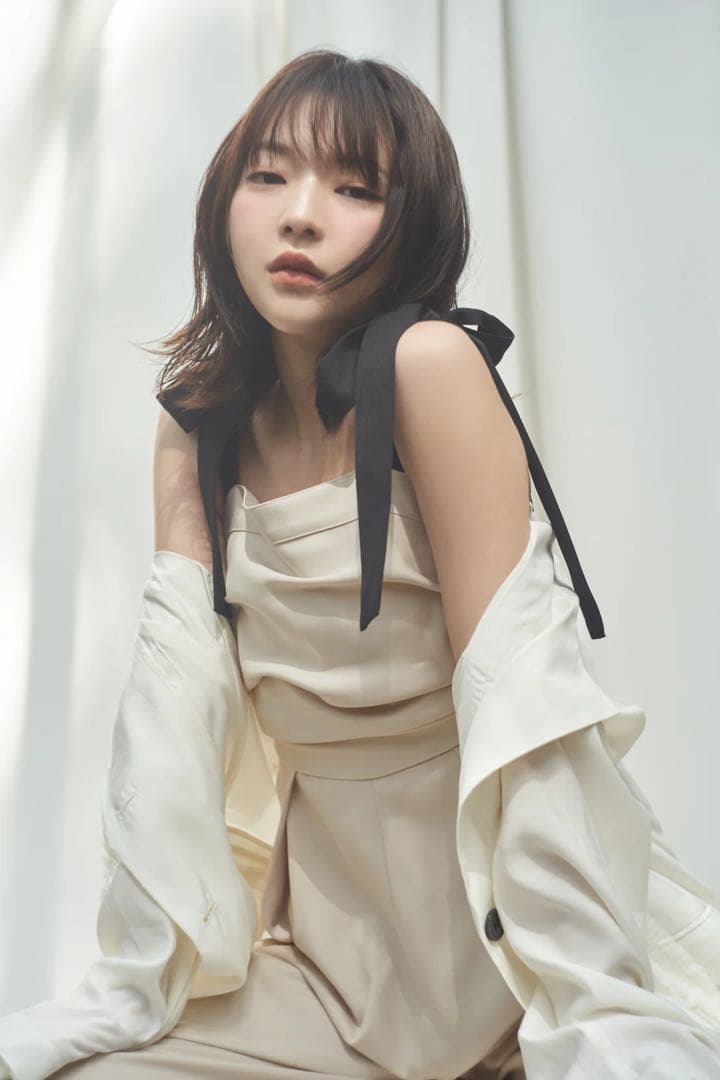 トップス Andequal ribbon shoulder combinaison