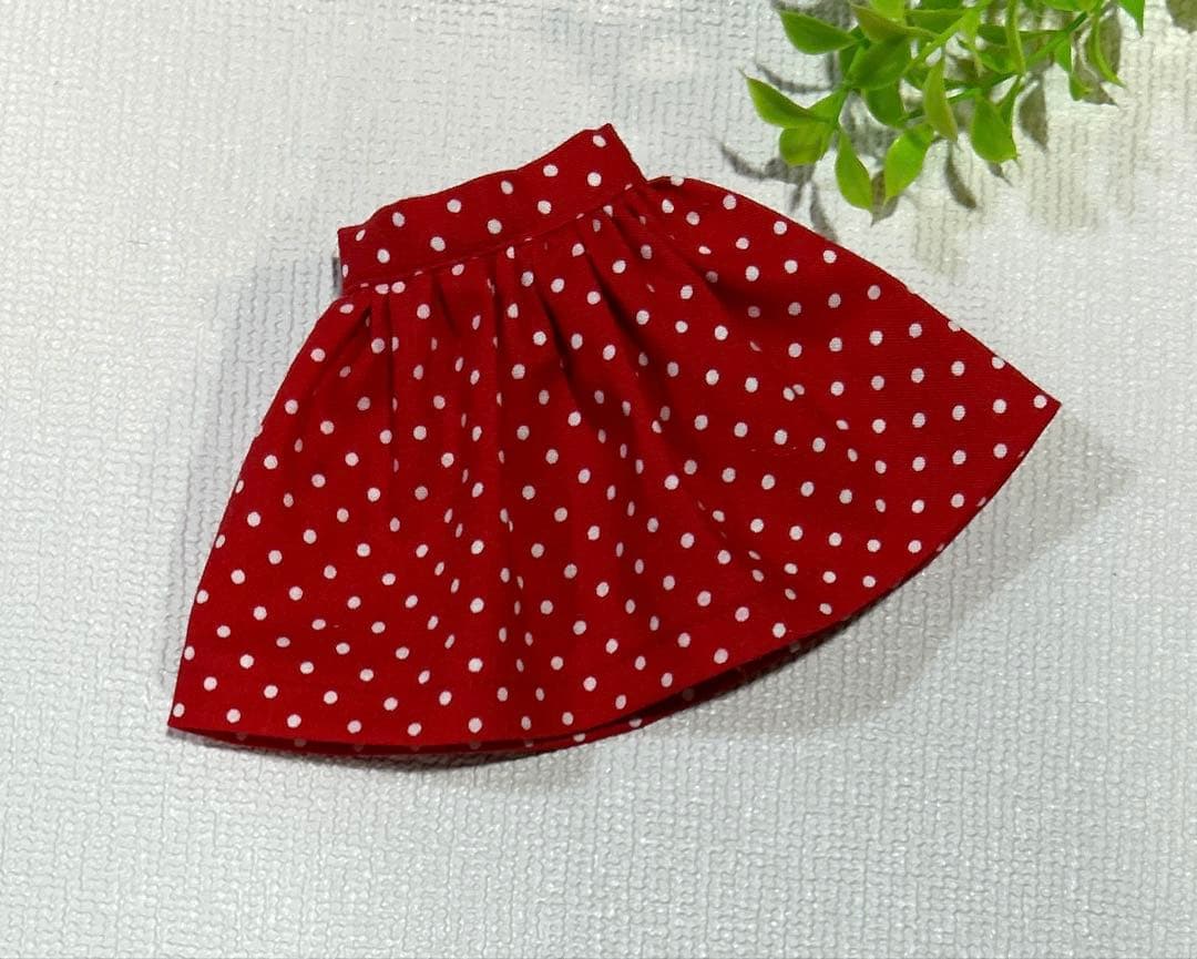 ハンドメイド　タミーちゃんサイズ　ドット柄のスカート