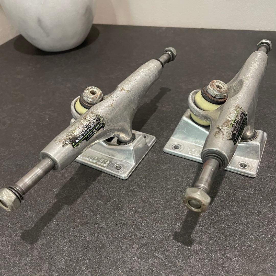 サンダートラック　チタニウムライト　T147