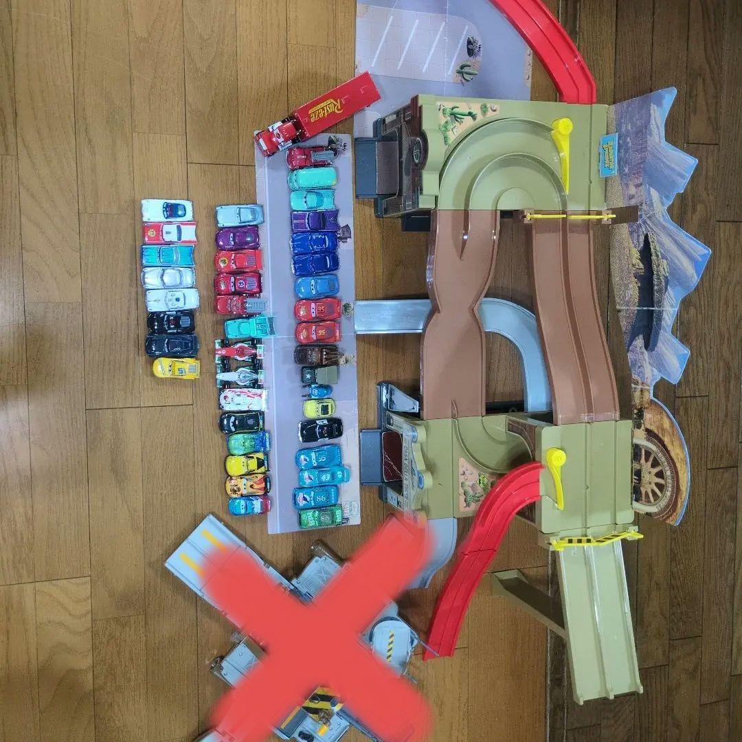 トミカ　ラジエータースプリングス