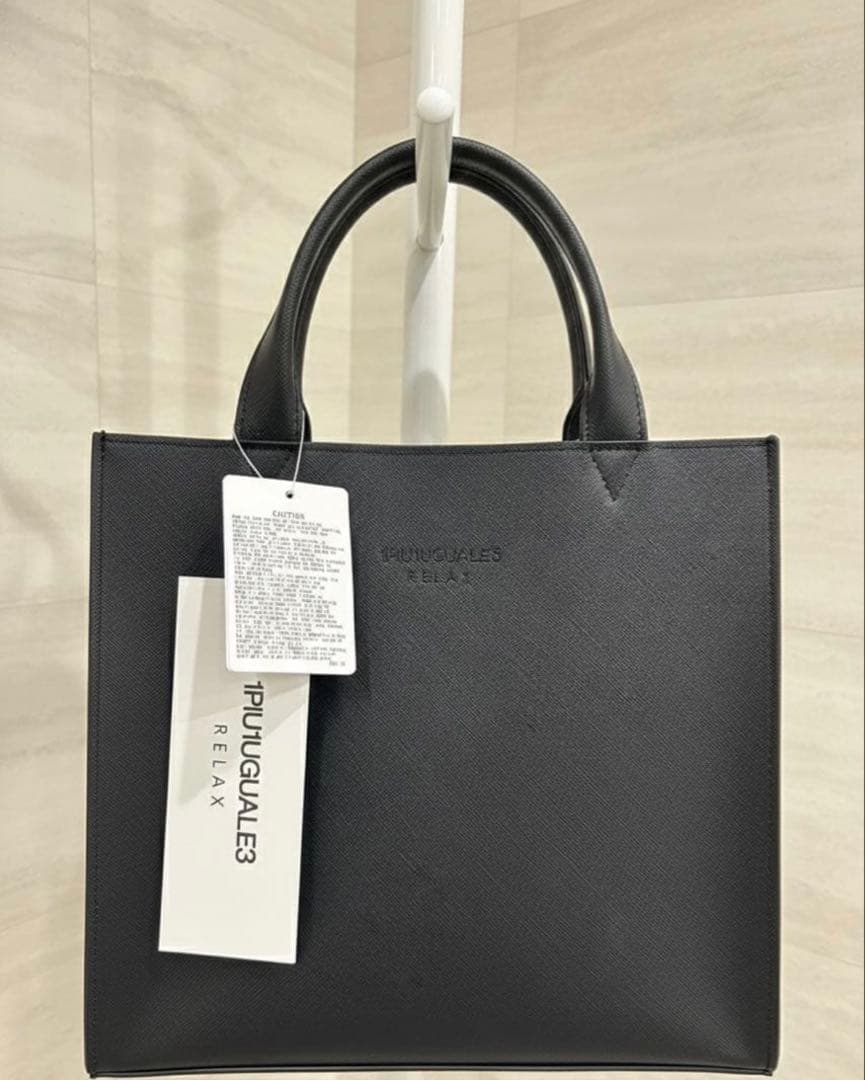 1PIU1UGUALE3 RELAXシンセティックサフィアーノミニトートバッグ