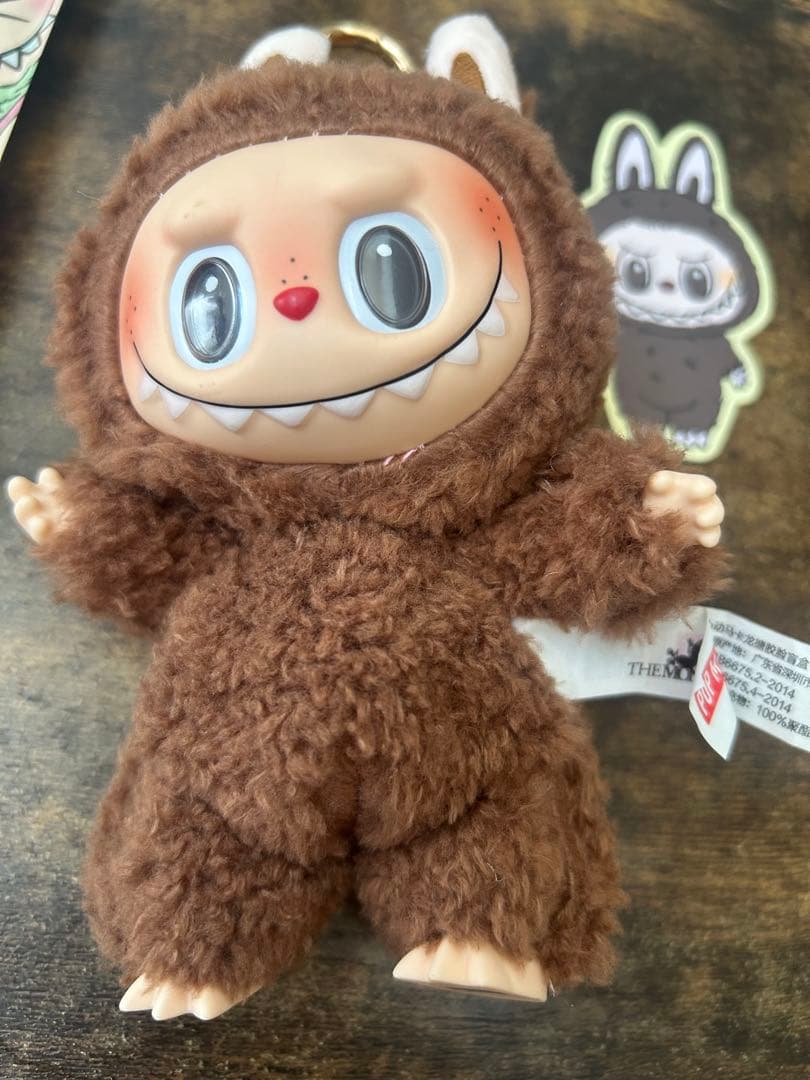 早い者勝ち！！ラブブ1代目シークレット 箱・内袋・カード付 - メルカリ