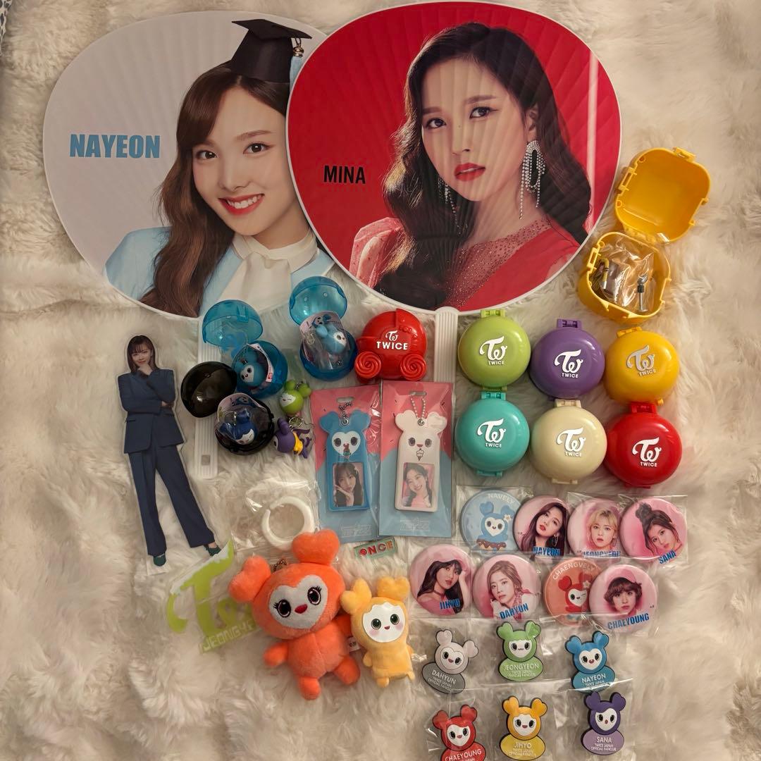 TWICEグッズセット 中古】グッズセット TWICE 4期グッズセット 「オフィシャルファン