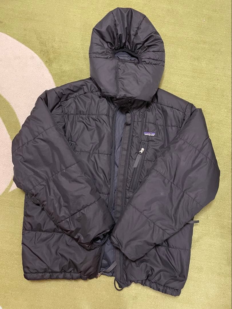 s*B様 パタゴニア　パフボールジャケット　ブラック
