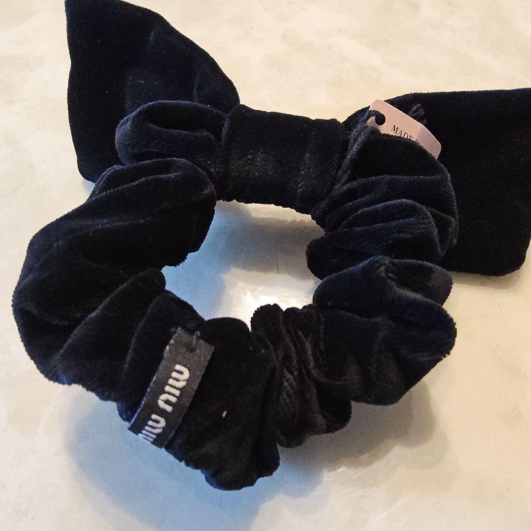 MIU MIU ミュウミュウ ベルベット リボン シュシュ - メルカリ