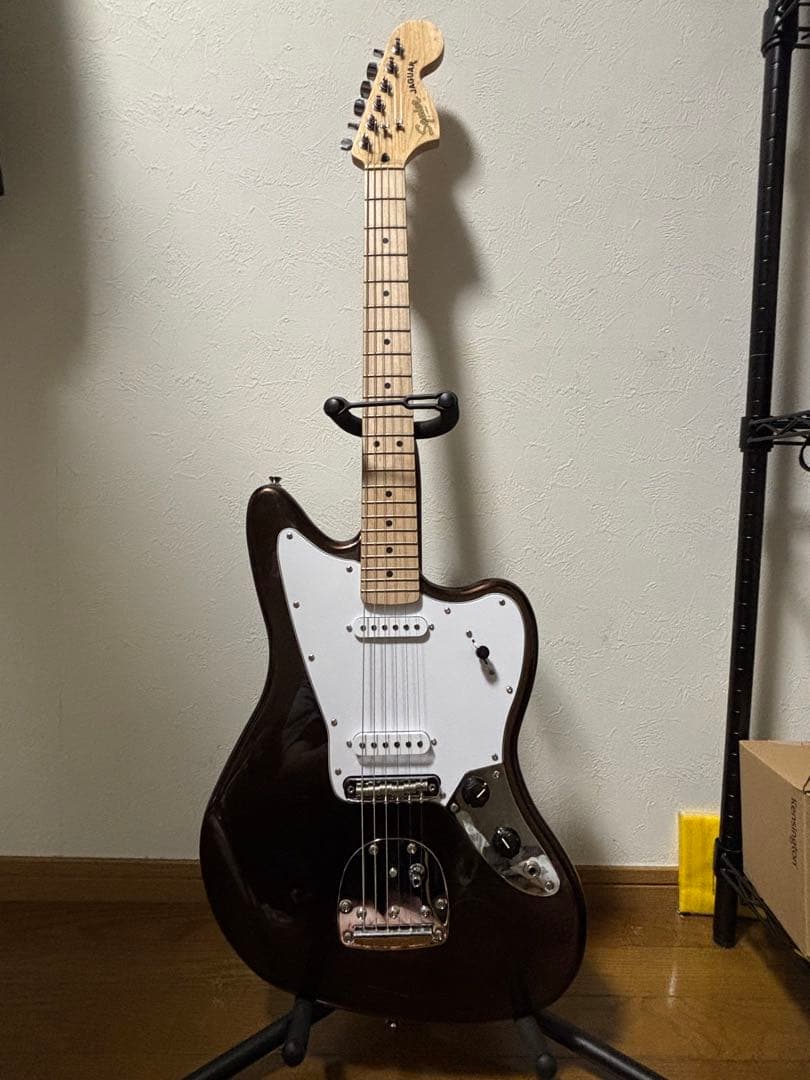 Squier Affinity Series Jaguar メタリックブラウン Squier Affinity Series Jaguar With Maple FB in Mystic Metallic