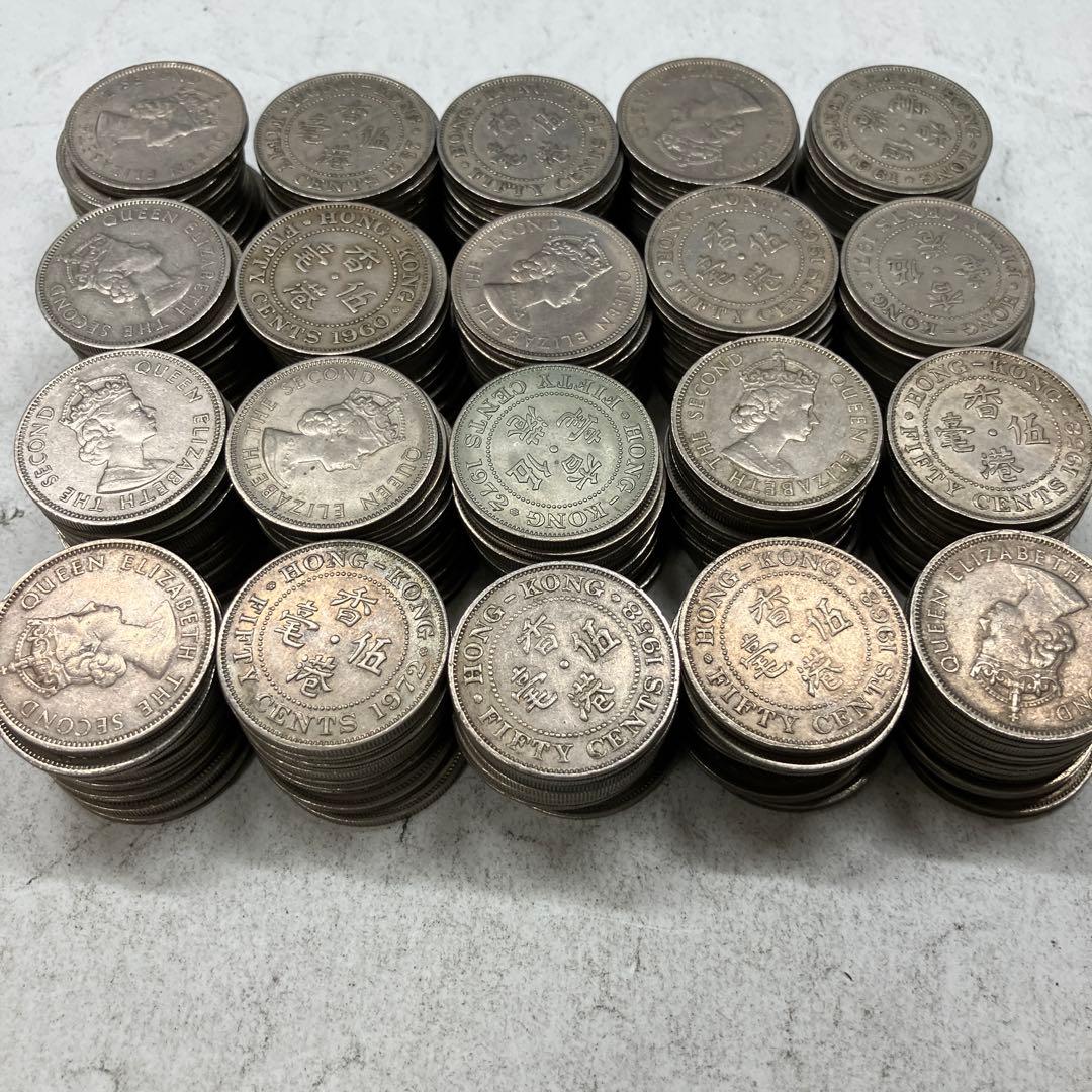 香港　50セント　白銅貨　200枚エリザベス　　まとめ売り 古銭 香港 50 セント 、 1968 年エリザベス女王 2 世の通販 by コイン
