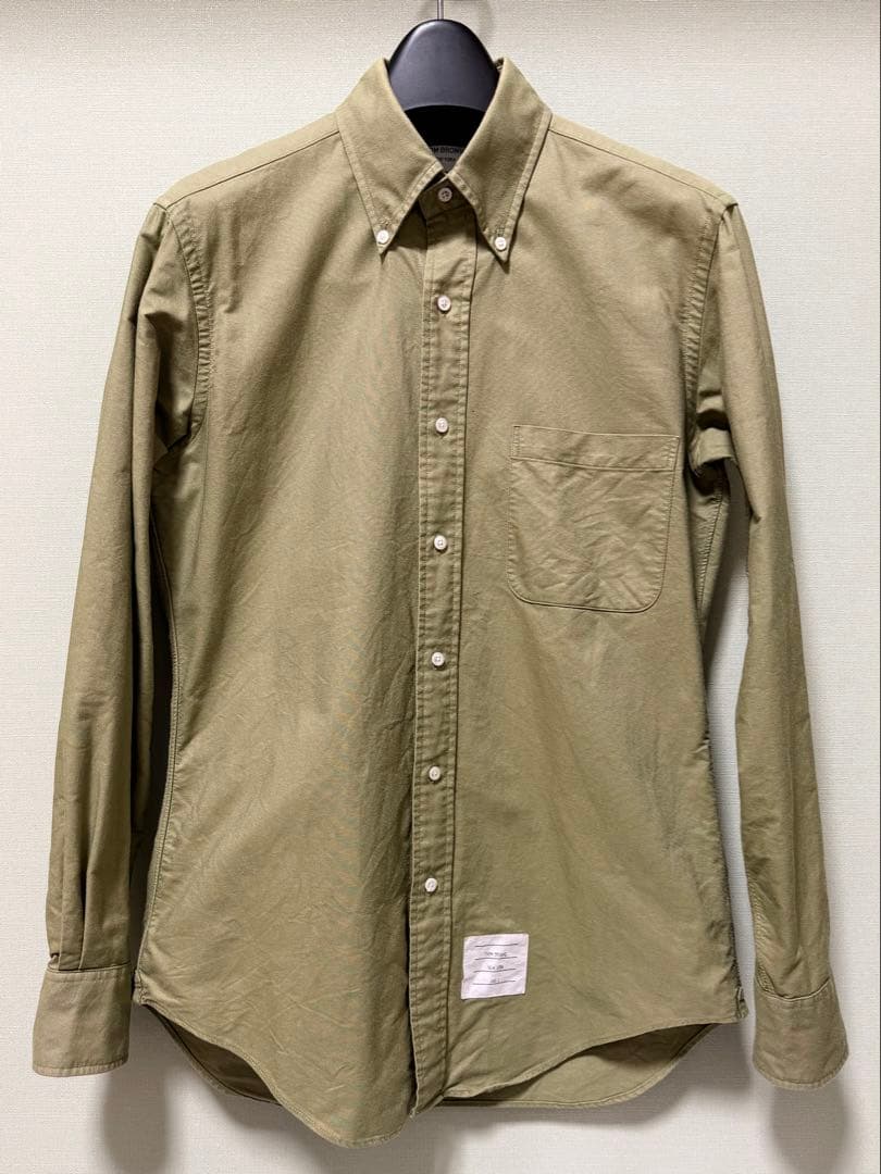 THOM BROWNE. オックスフォード ボタンダウンシャツ オリーブグリーン