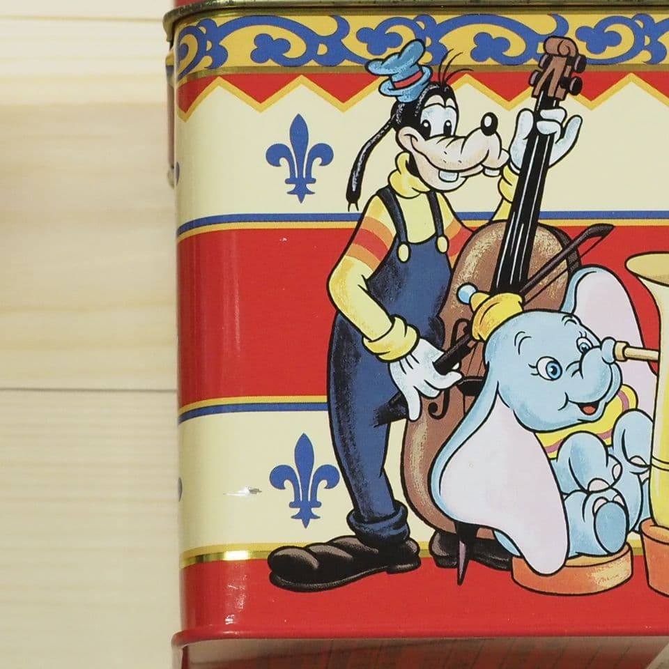 ディズニー ディズニーランド レトロ お菓子缶 空き缶 貯金箱 - メルカリ