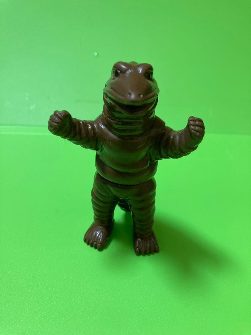 ウルトラマン 怪獣フィギュア　テレスドン 新品・タグ付き】 ウルトラ怪獣シリーズ 51 テレスドン ソフビ