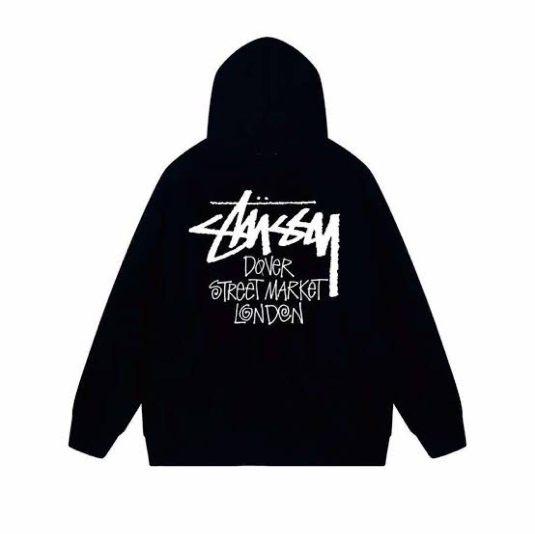 Stussy ブラック フード付きジップパーカー - メルカリ
