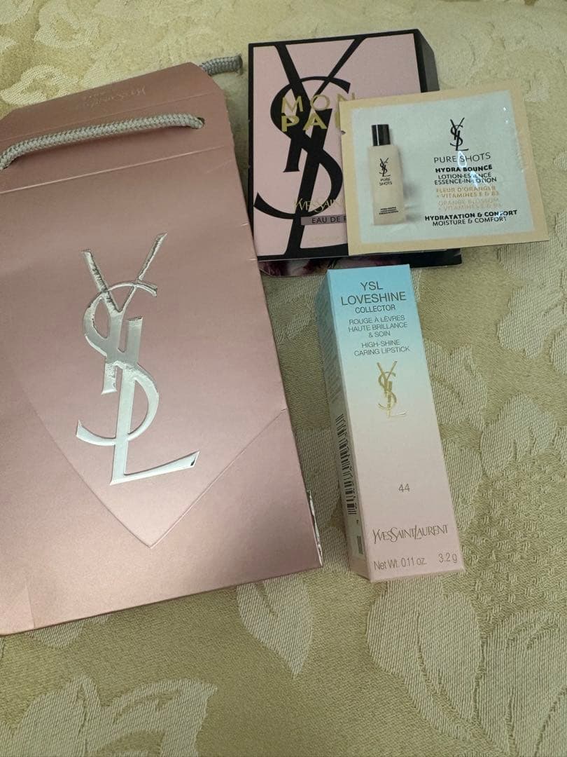 ギフト用　YSL ラブシャイン リップスティック 44 ヌード ラヴァリエール