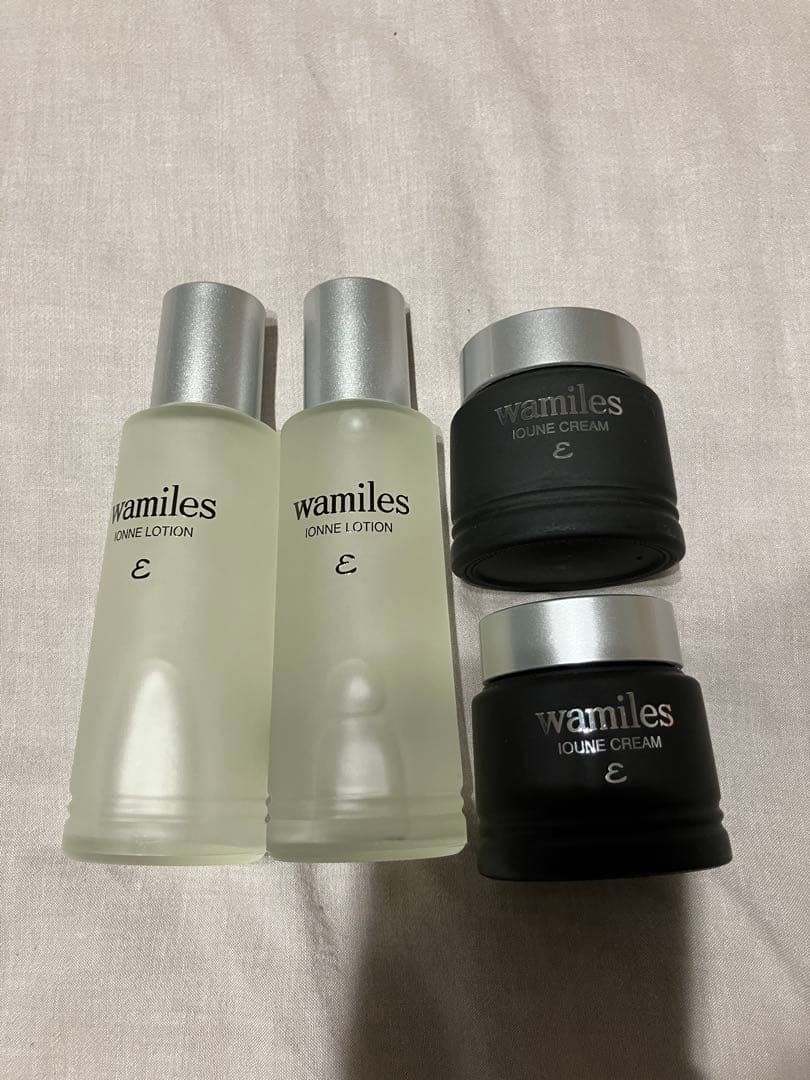 ワミレス　イオンヌローションε、イオーヌクリームε　2セット（計4個）