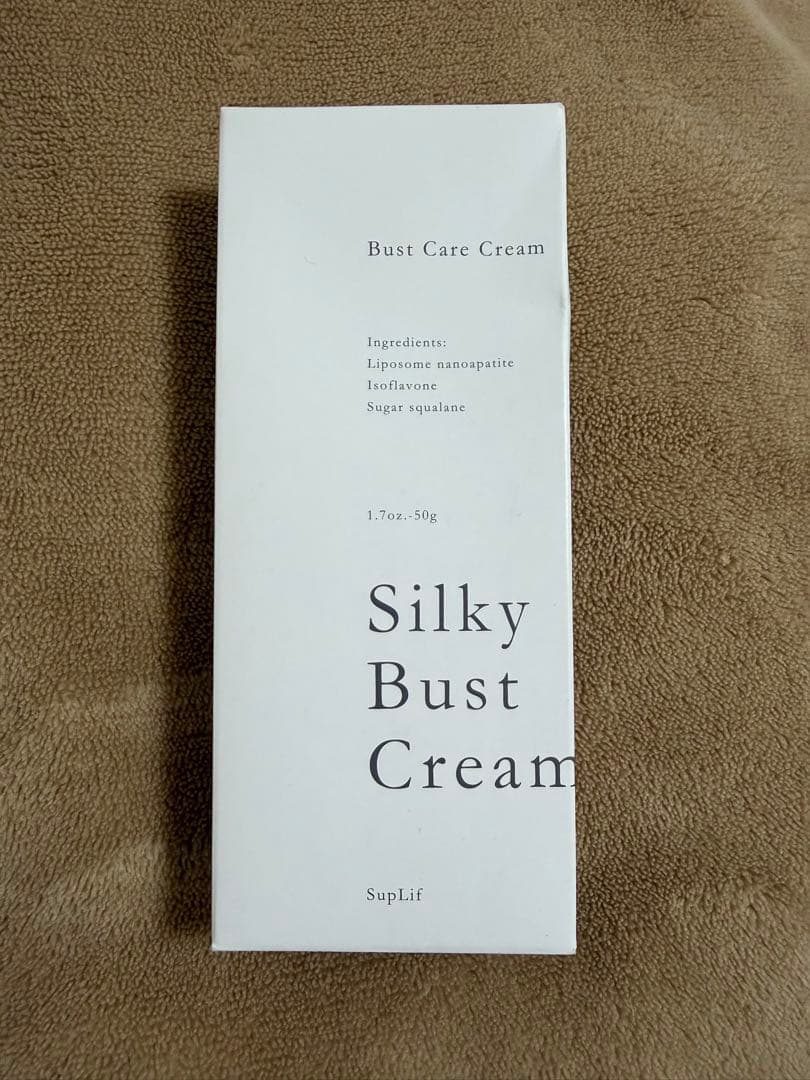 Silky Bust Cream 50g バストケアクリーム - メルカリ