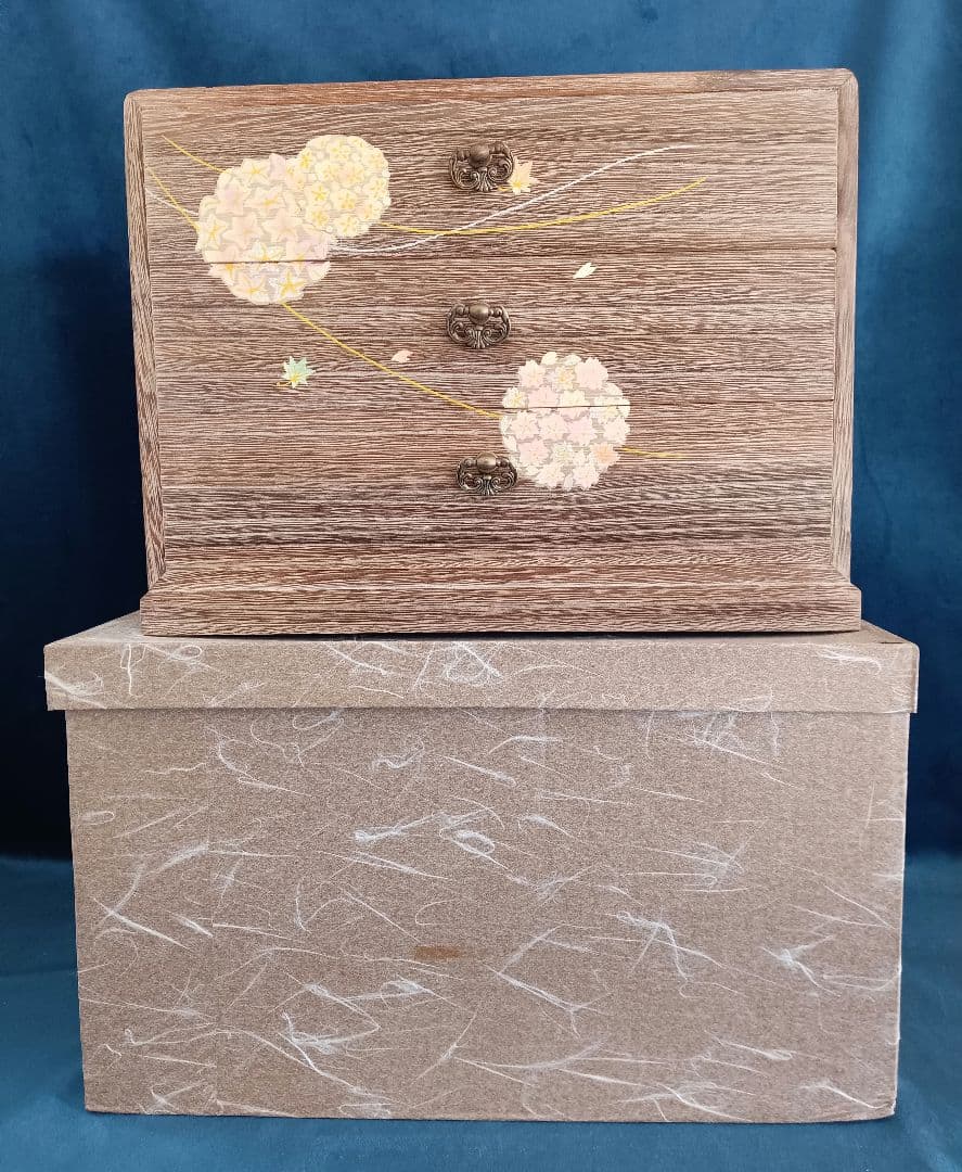 会津　蒔絵小箪笥(三ツ引)　桐工芸　やまごの桐　ミニタンス　3段　和雑貨