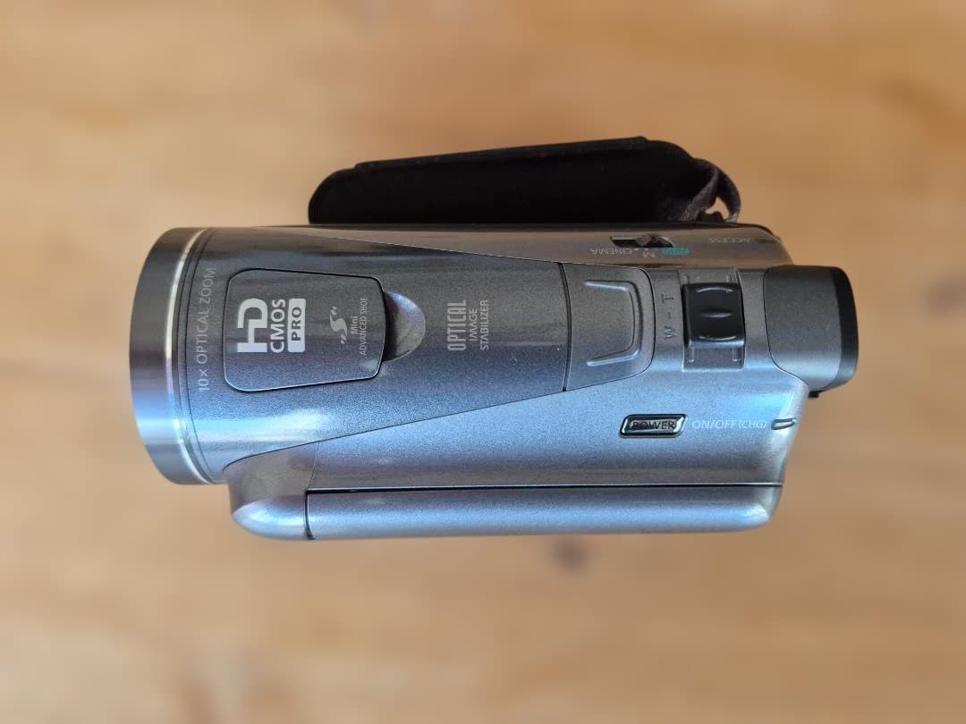 【付属品完備】Canon iVIS HF M41 デジタルビデオカメラ シルバー 価格.com - CANON iVIS HF M41 [シルバー] スペック・仕様