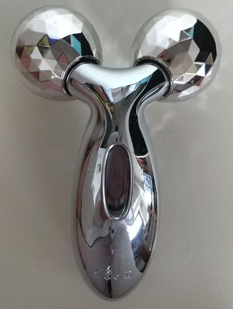 プラチナ電子ローラー ReFa CARAT (リファカラット)【美容器具】