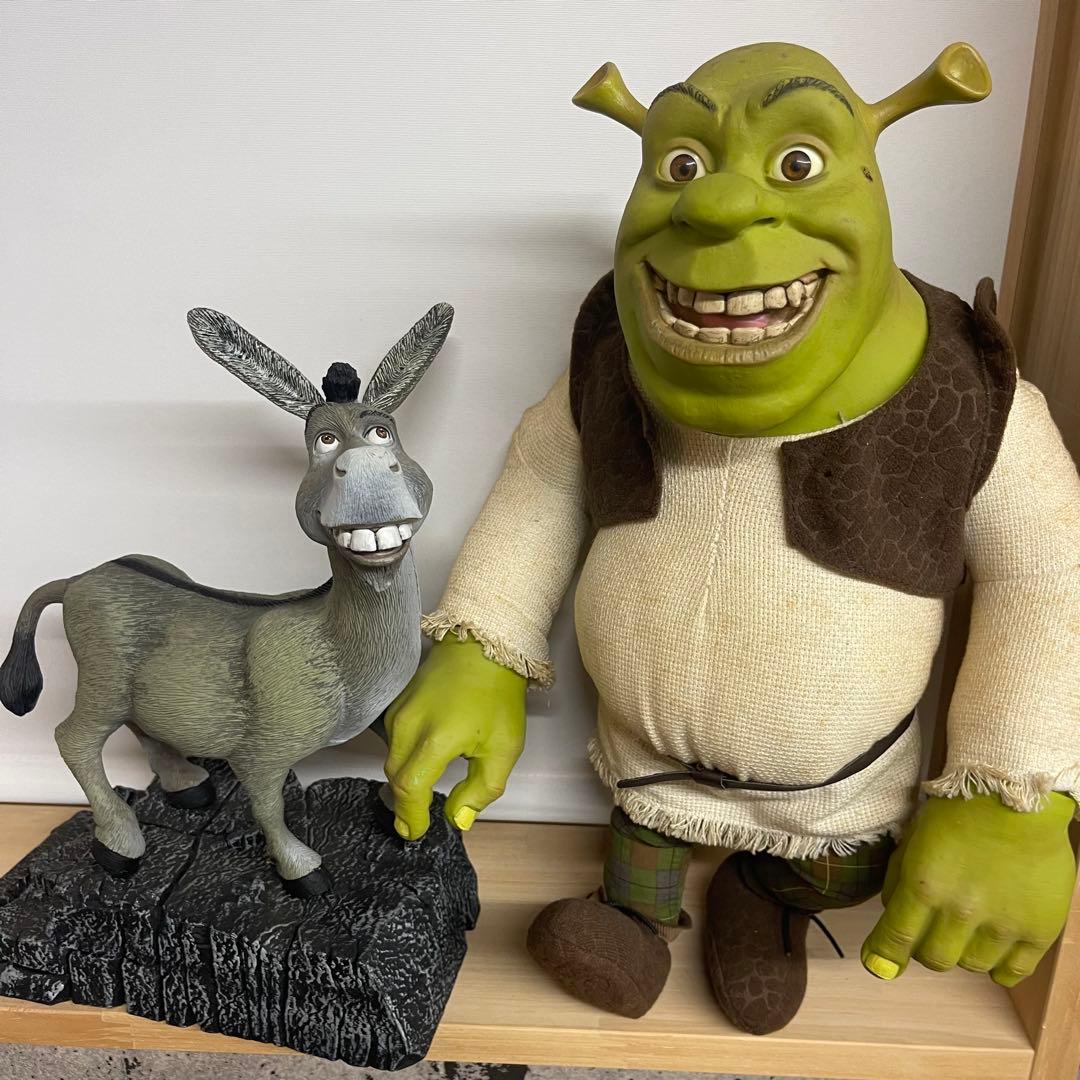 激レア‼️ シュレックとドンキー ぬいぐるみフィギュアセット 激レア‼️ シュレックとドンキー ぬいぐるみフィギュアセット - メルカリ