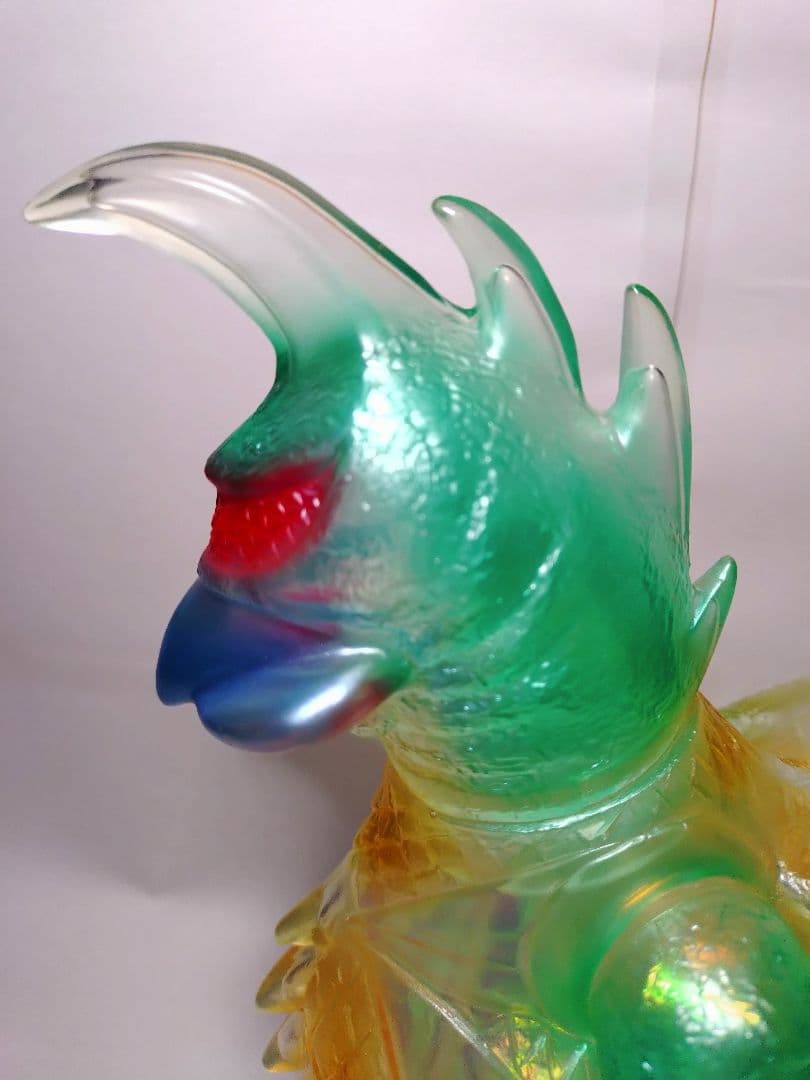 ブルマァク復刻 ガイガン オーロラ ソフビ GIGAN - メルカリ