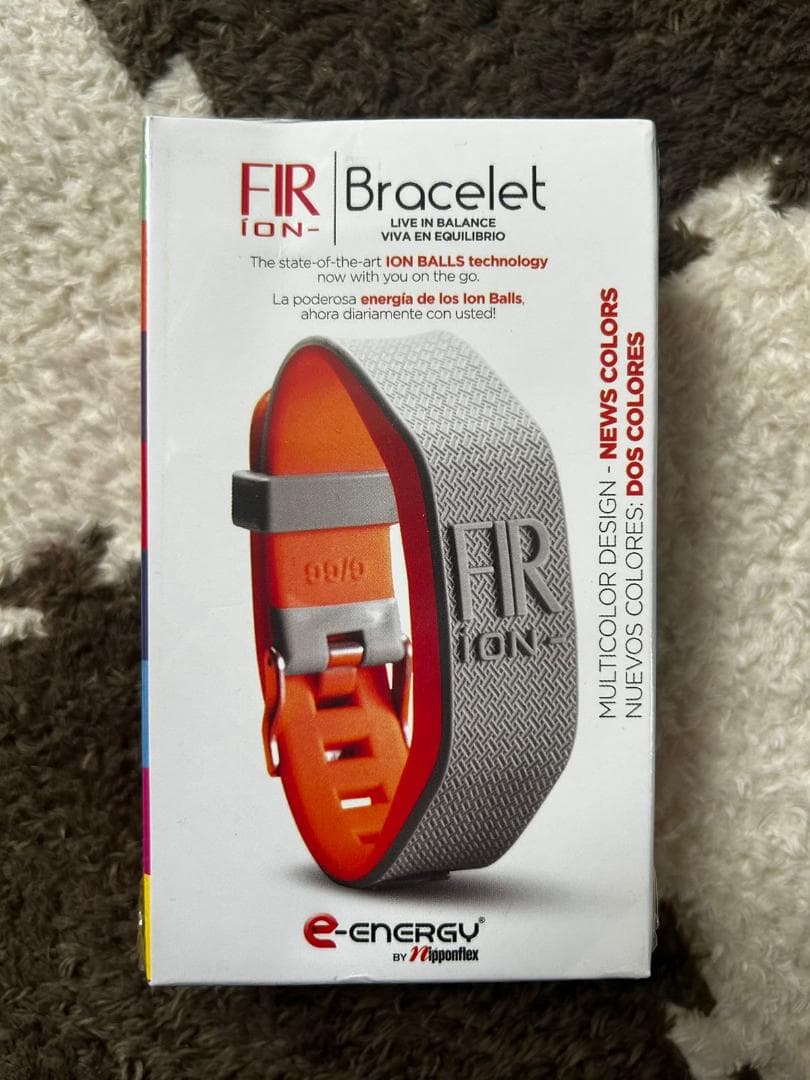 FIR ION ブレスレット by NIPPONFLEX グレー/ピンク