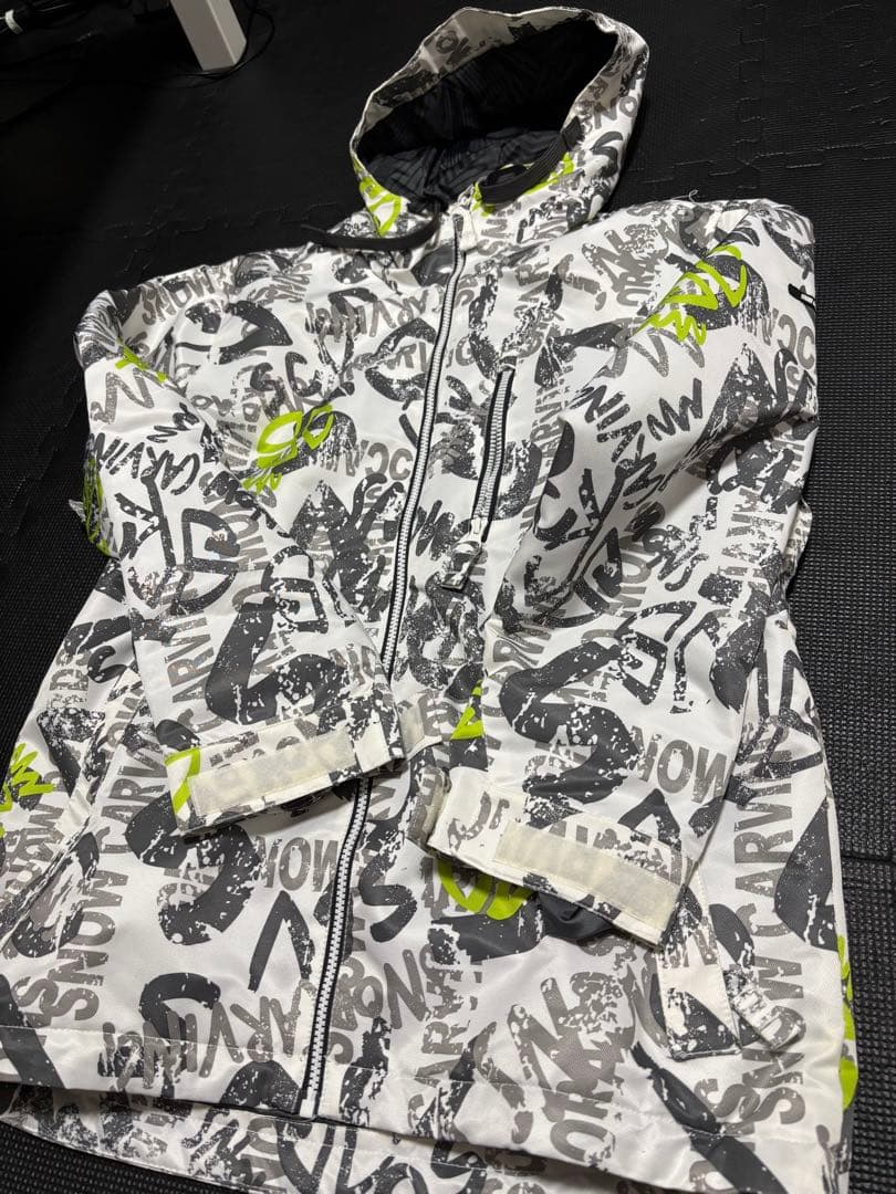 スノーカービング　スノーボードウェアコンプセット　美品　値上げ予定