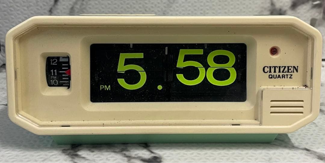 希少 CITIZEN シチズン　4RD600 青緑系　ジャンク品