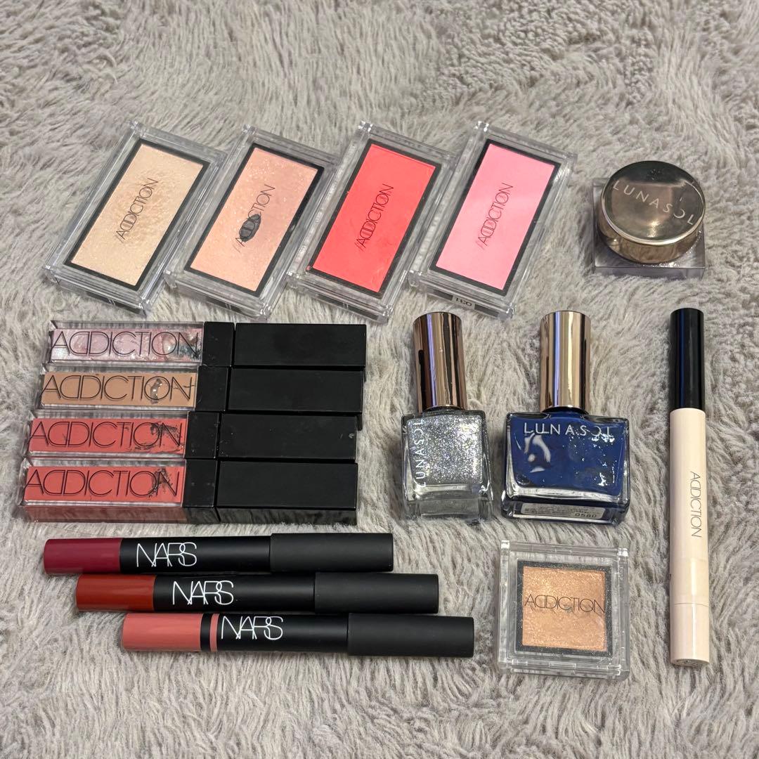 NARS ADDICTION LUNASOL ほぼ新品コスメセット