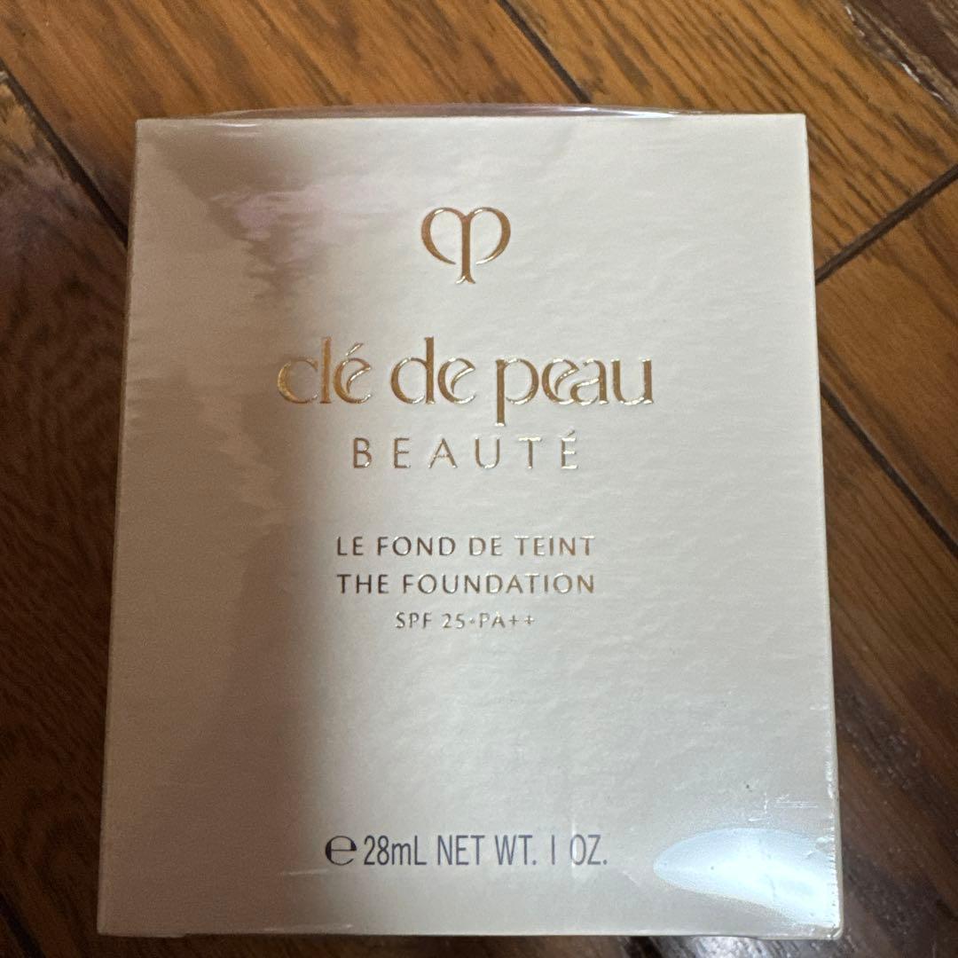 clé de peau BEAUTÉ リキッドファンデーション 28mL