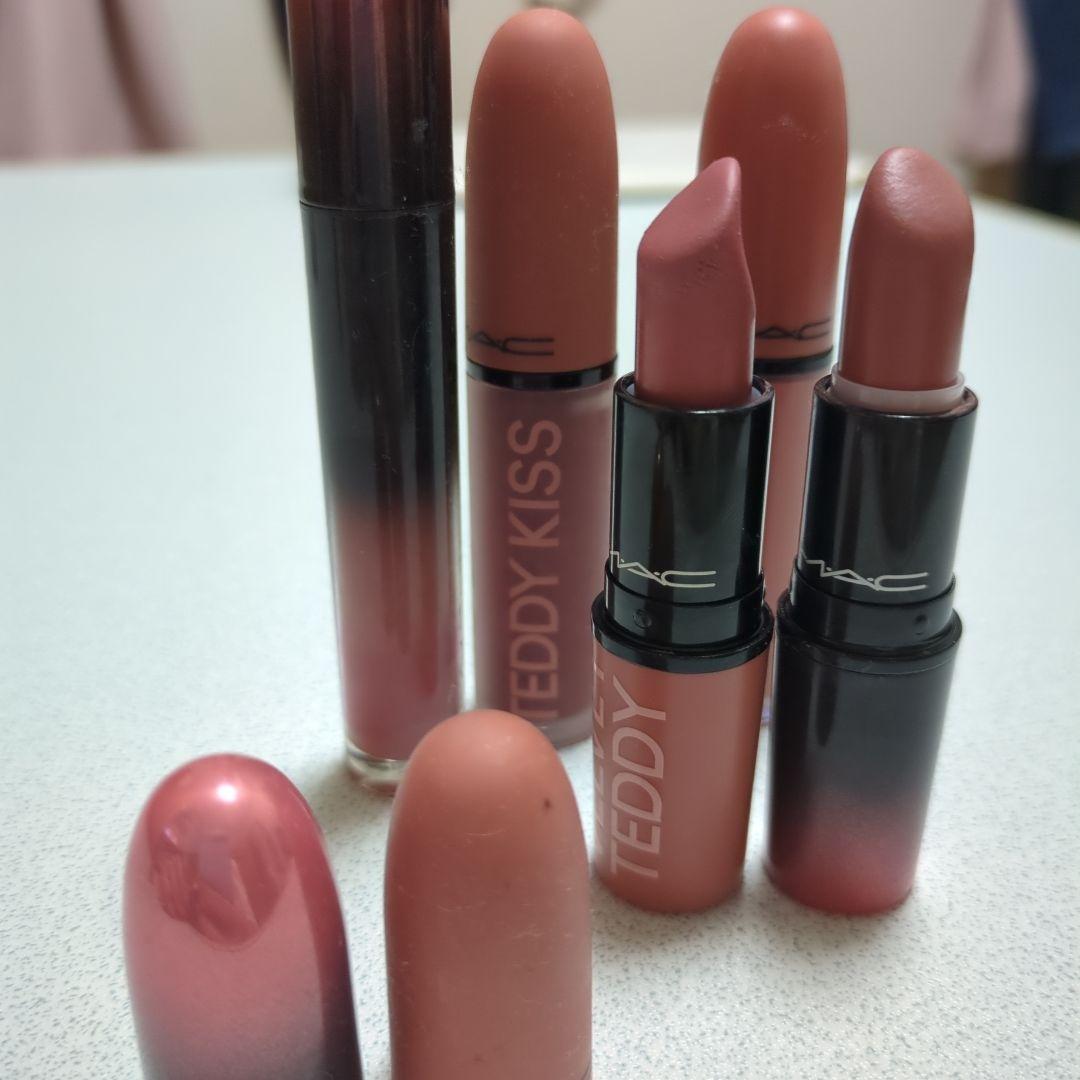 期間限定お値下げMAC TEDDY KISS リップスティック・リキッドリップ