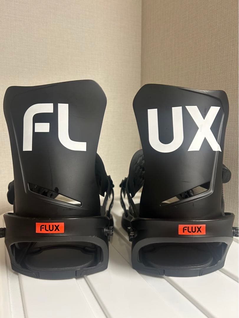 スノーボード ビンディング 23-24 FLUX DS (フラックス) M スノーボードバインディング ｜ DS | FLUX ONLINE STORE