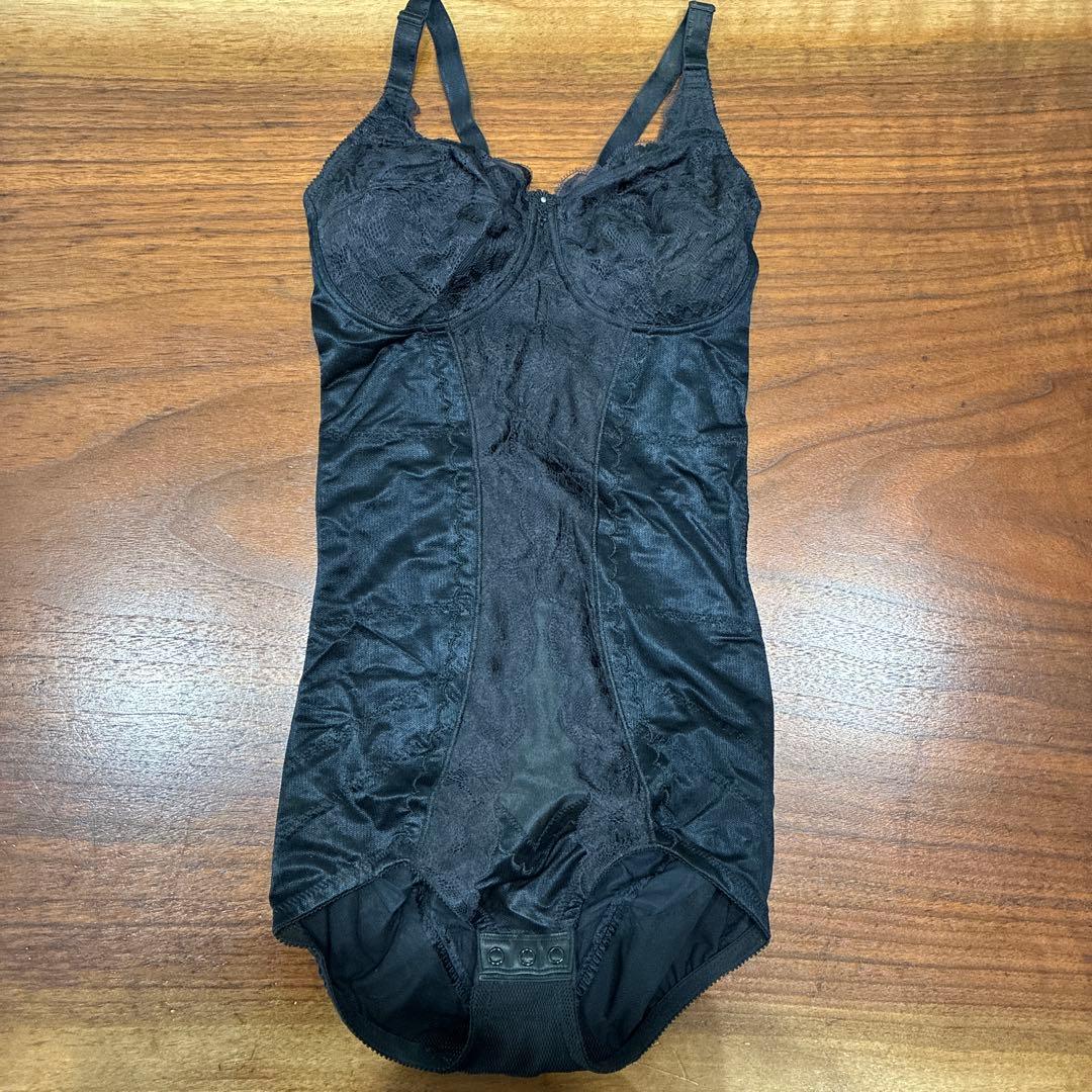 シャンデール補正下着 ベル ロングボディスーツ 未使用 ロング D75