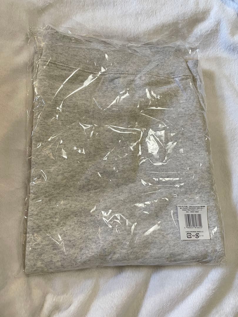 RADWIMPS 20周年 特別展 コラージュ スウェット グレー XLサイズ