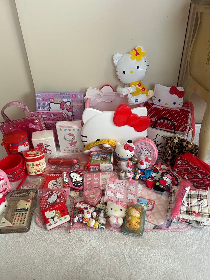 キティ　グッズ　まとめ売り　レトロな物等色々
