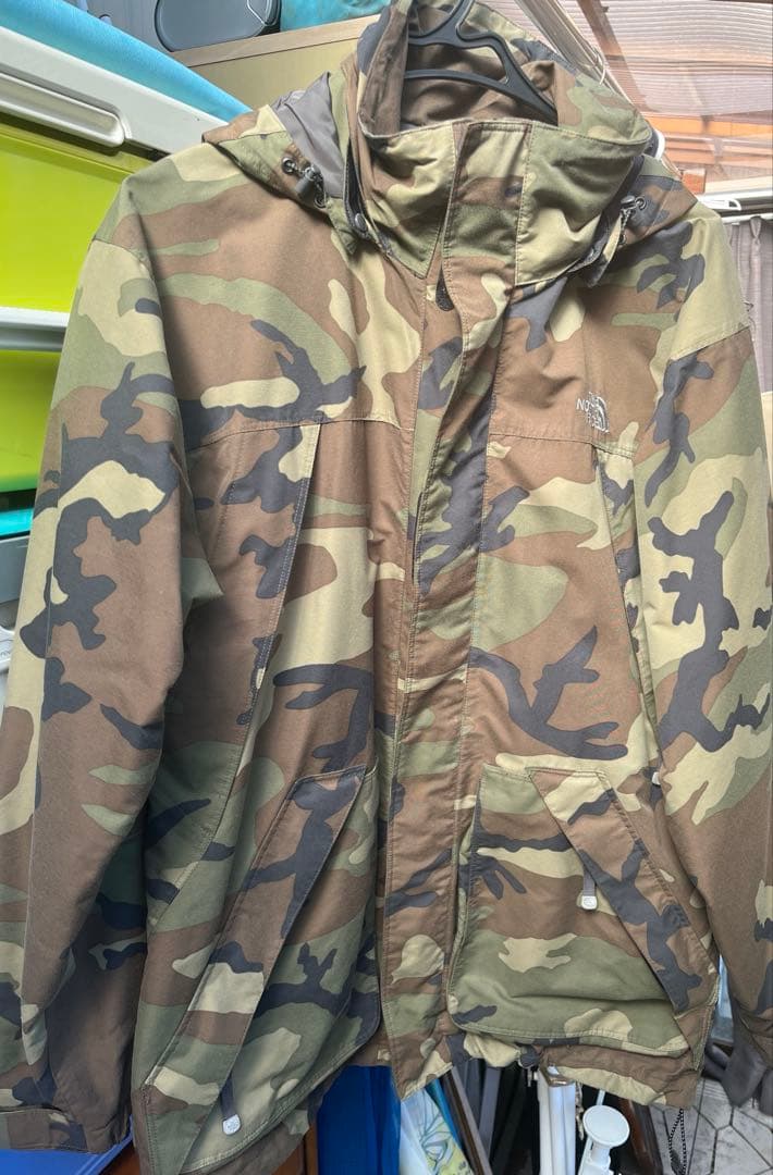 The North Face カモフラージュ マウンテンパーカーＸＬ