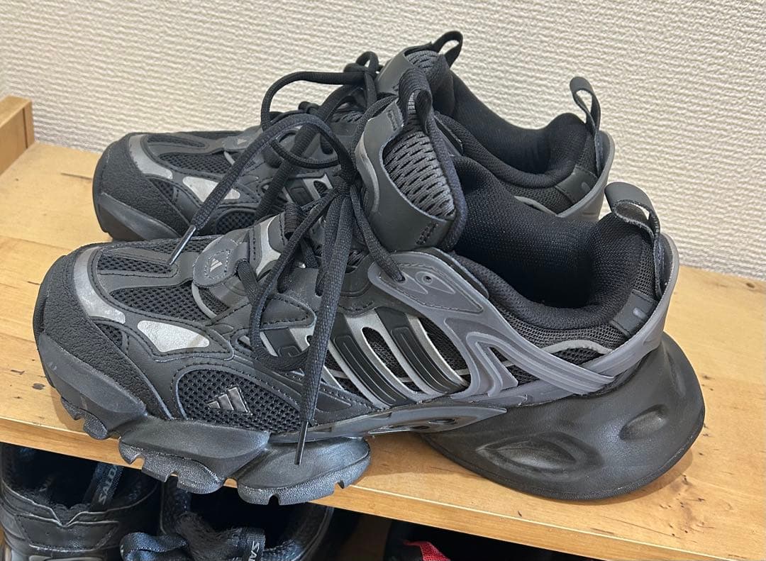 adidas xlg ブラック