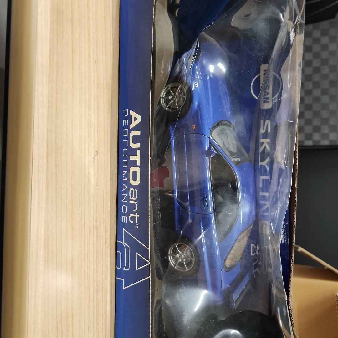 AUTOart Nissan Skyline 1/18 ミニカー