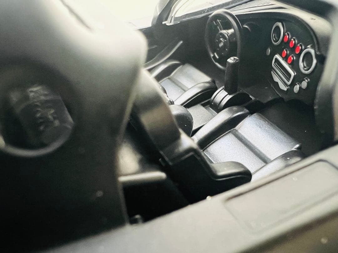 1:18 1989年映画版合金製バットモービル（新品.組立不要） - メルカリ