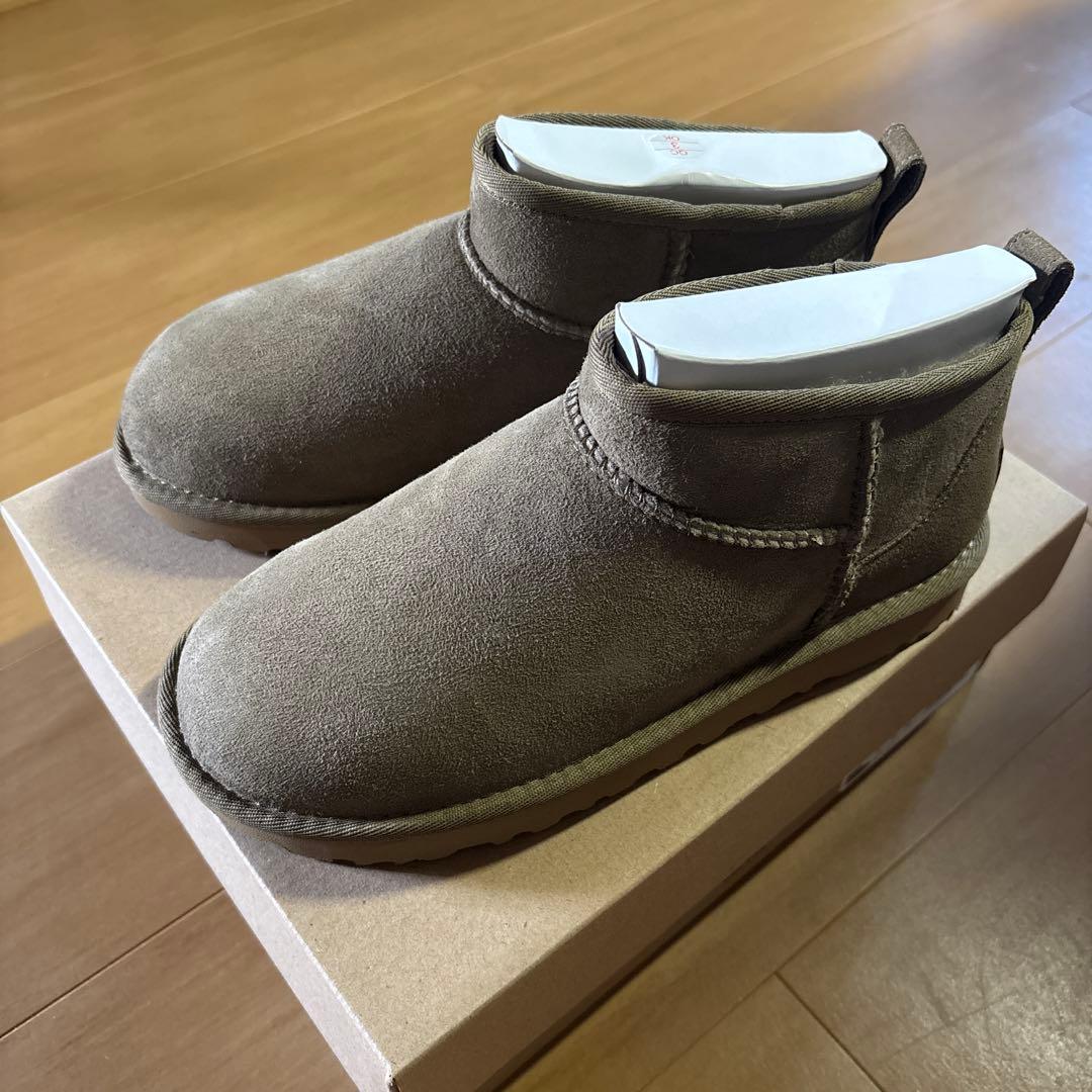 UGG クラシックウルトラミニ　アンティロープ　23cm