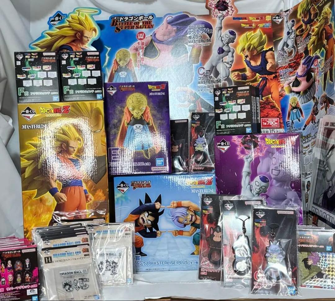 一番くじドラゴンボール フィギュア4体＆販促物付 下位賞52点 大量セット 悟空