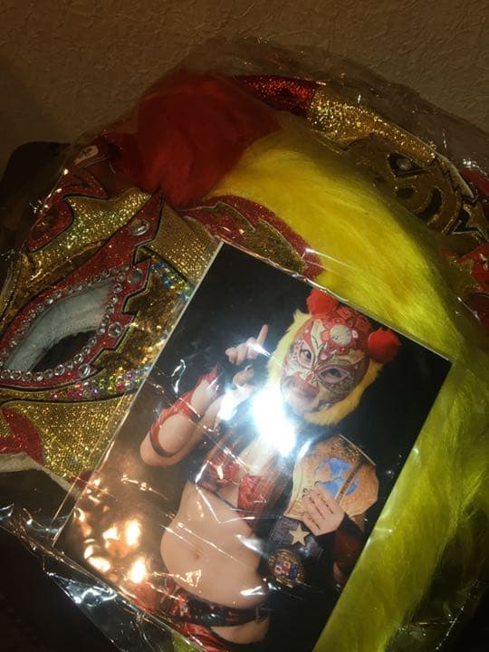 スターダム★イオ着用サイン