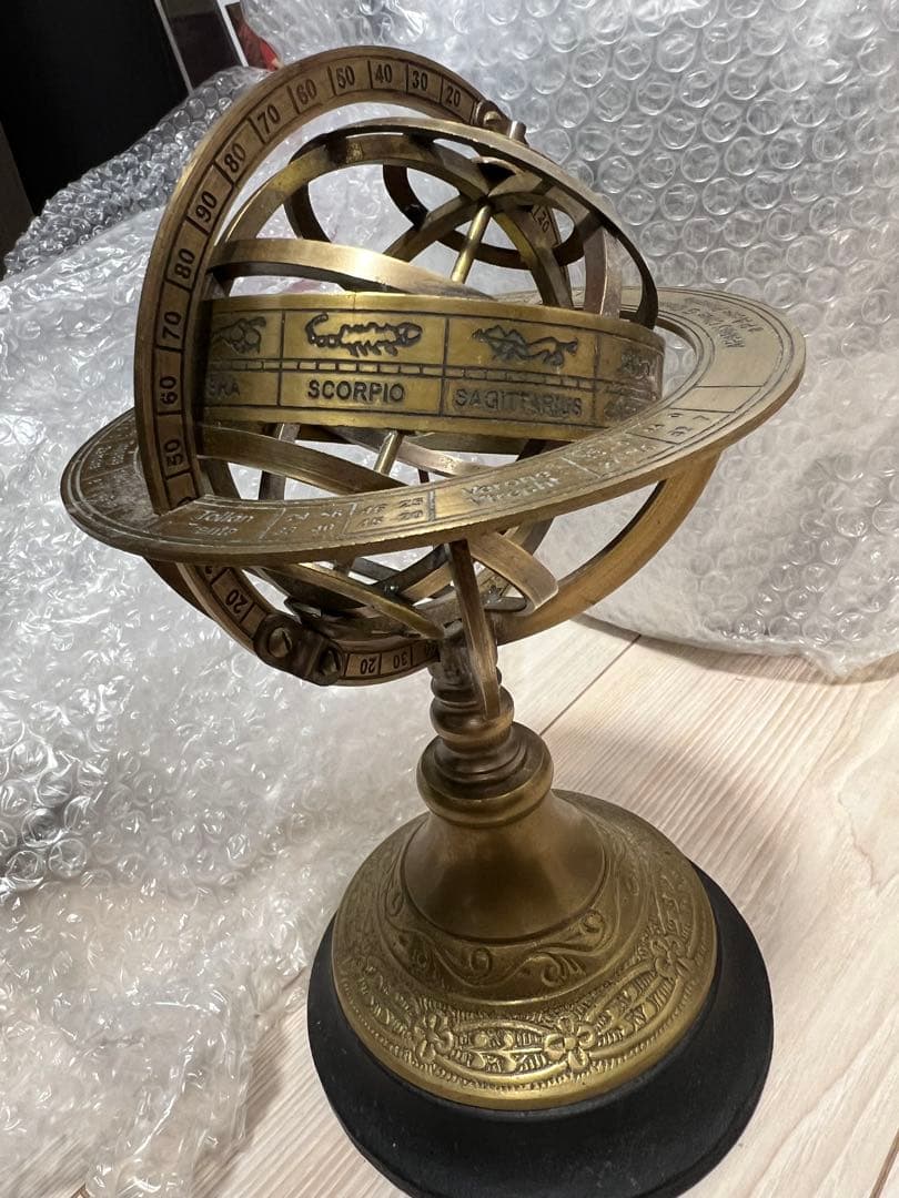 真鍮製 天球儀 アンティーク家具 真鍮製の回転式天球儀 Amazon.co.jp: 真鍮航海真鍮アンティーク仕上げの天球儀 – 10 cm