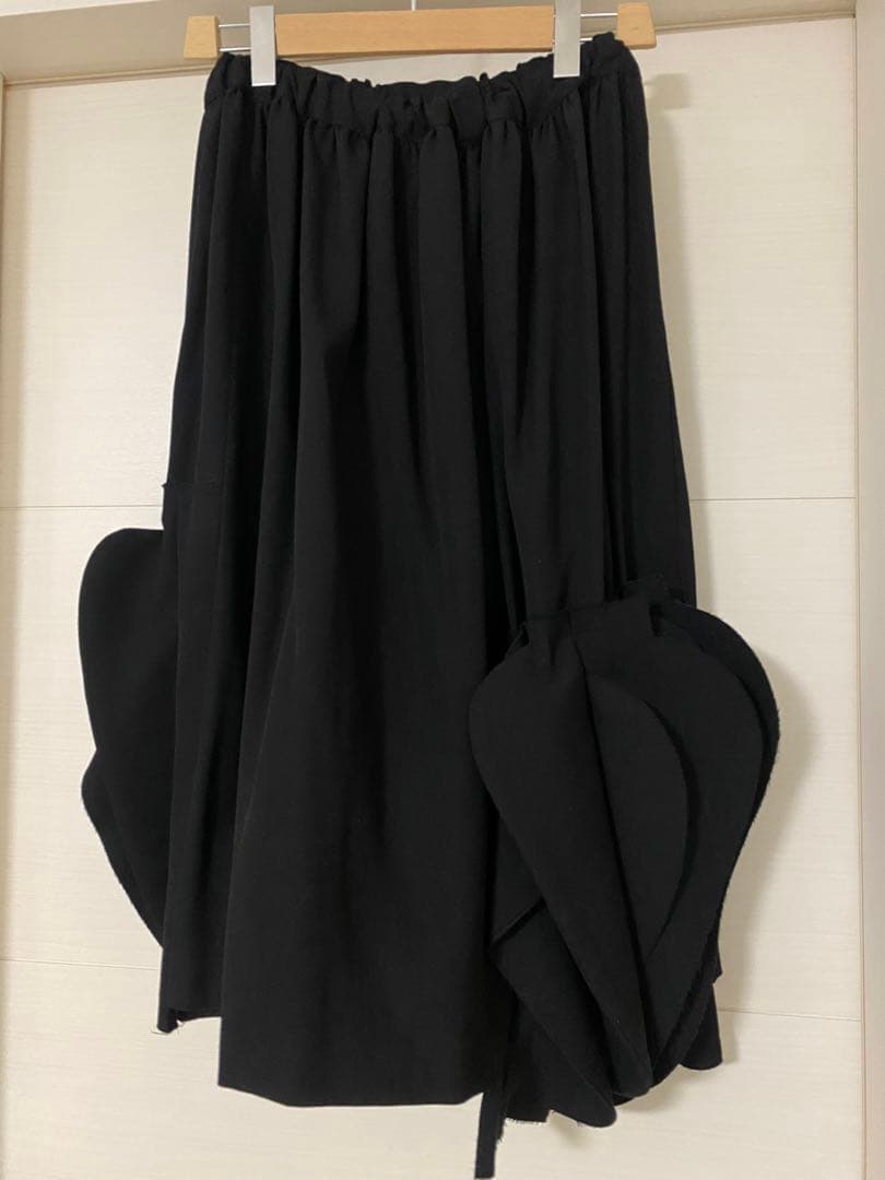 コムデギャルソン 本ライン スカート 新型 AD2024