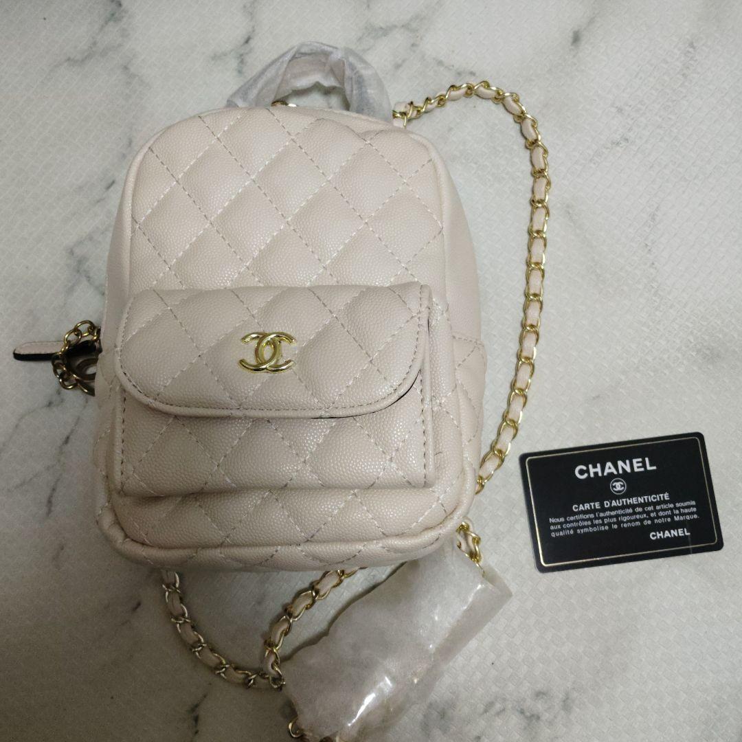 美品♡CHANELノベルティー キルティングショルダーバッグ