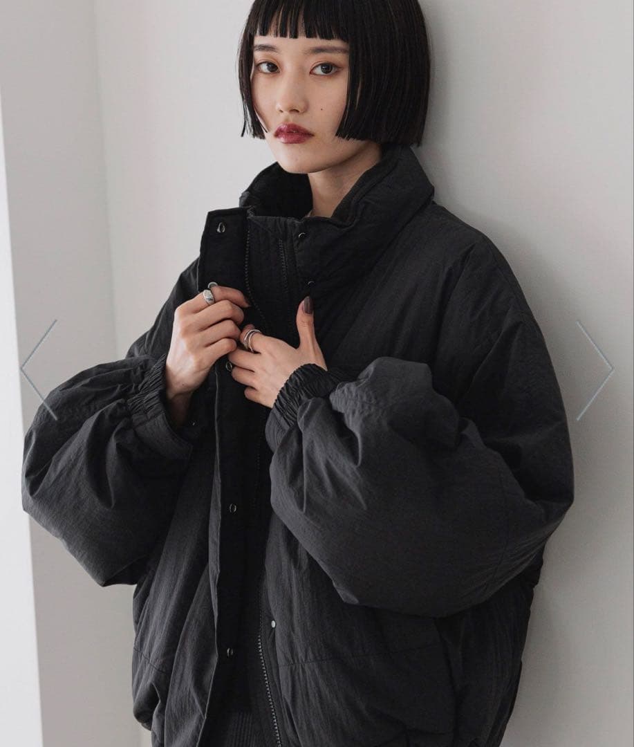 ローリーズファーム モンスターショートコート ブラックの通販はau PAY