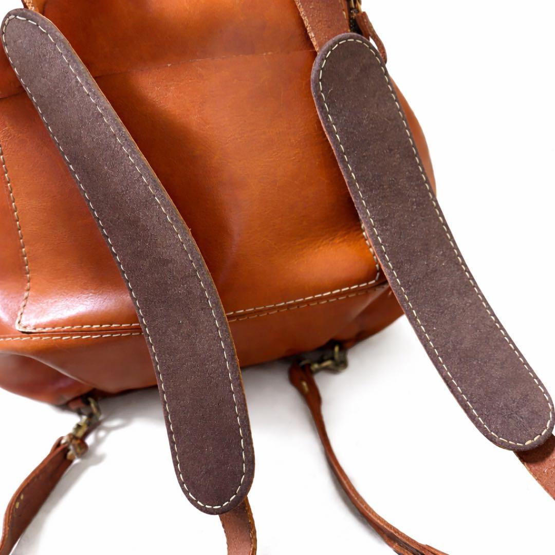 ヘルツ わんぱくリュック がま口 レザー バックパック ロック金具 鍵