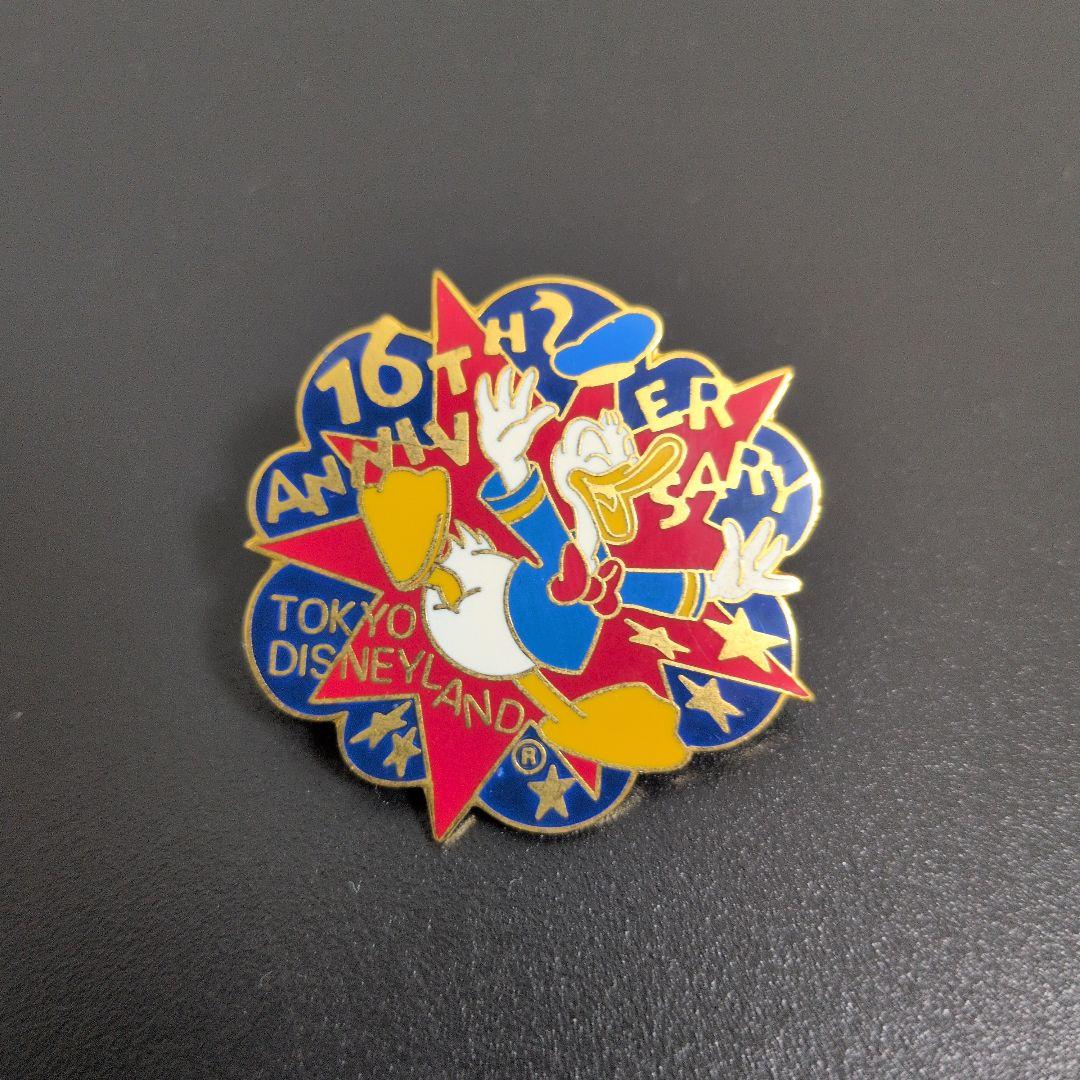ドナルドダック ピンバッジ ディズニーランド16周年 ワッキー