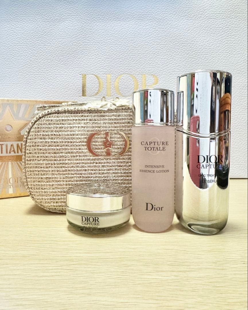 Dior カプチュールホリデー