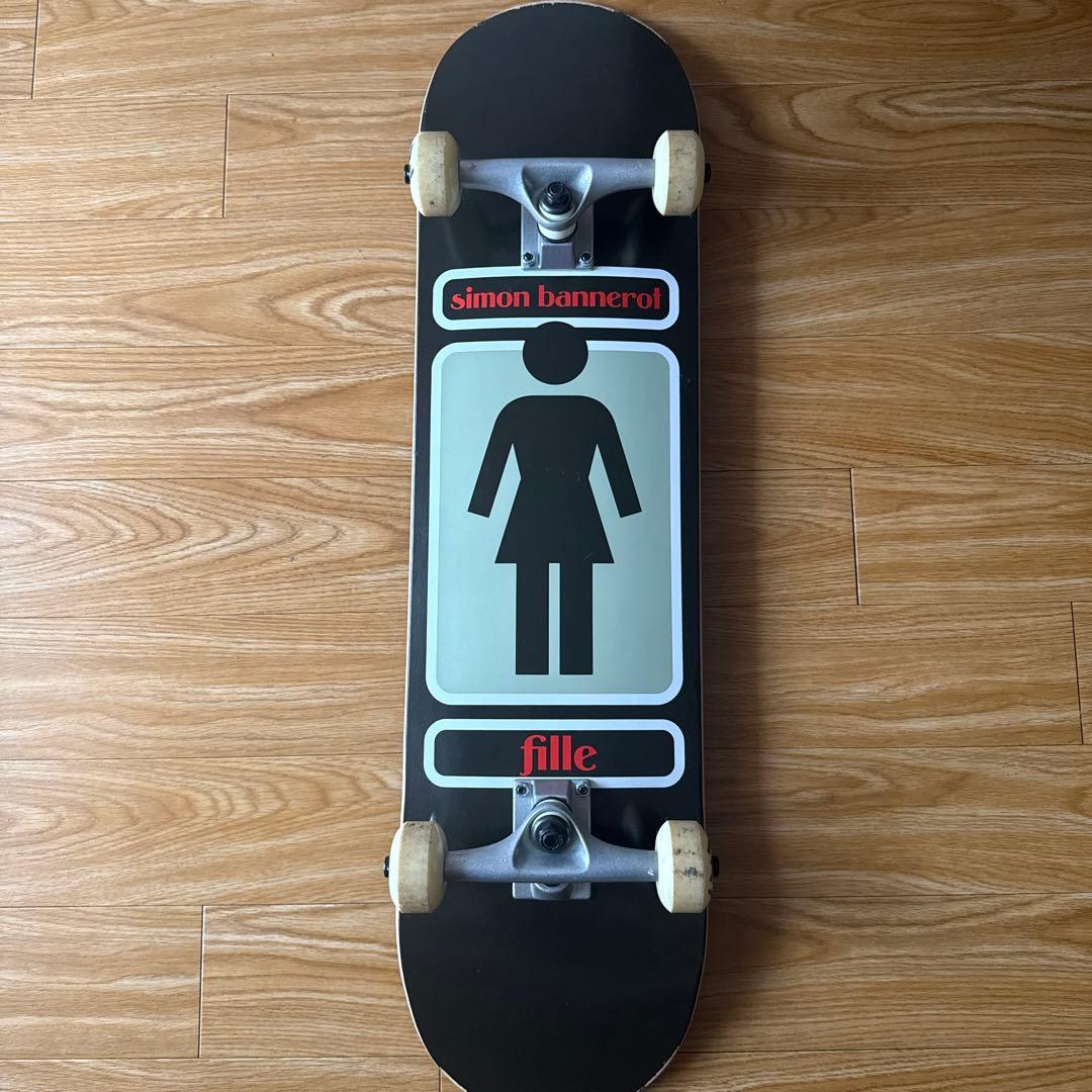 simon bannerrot fille スケートボード コンプリート
