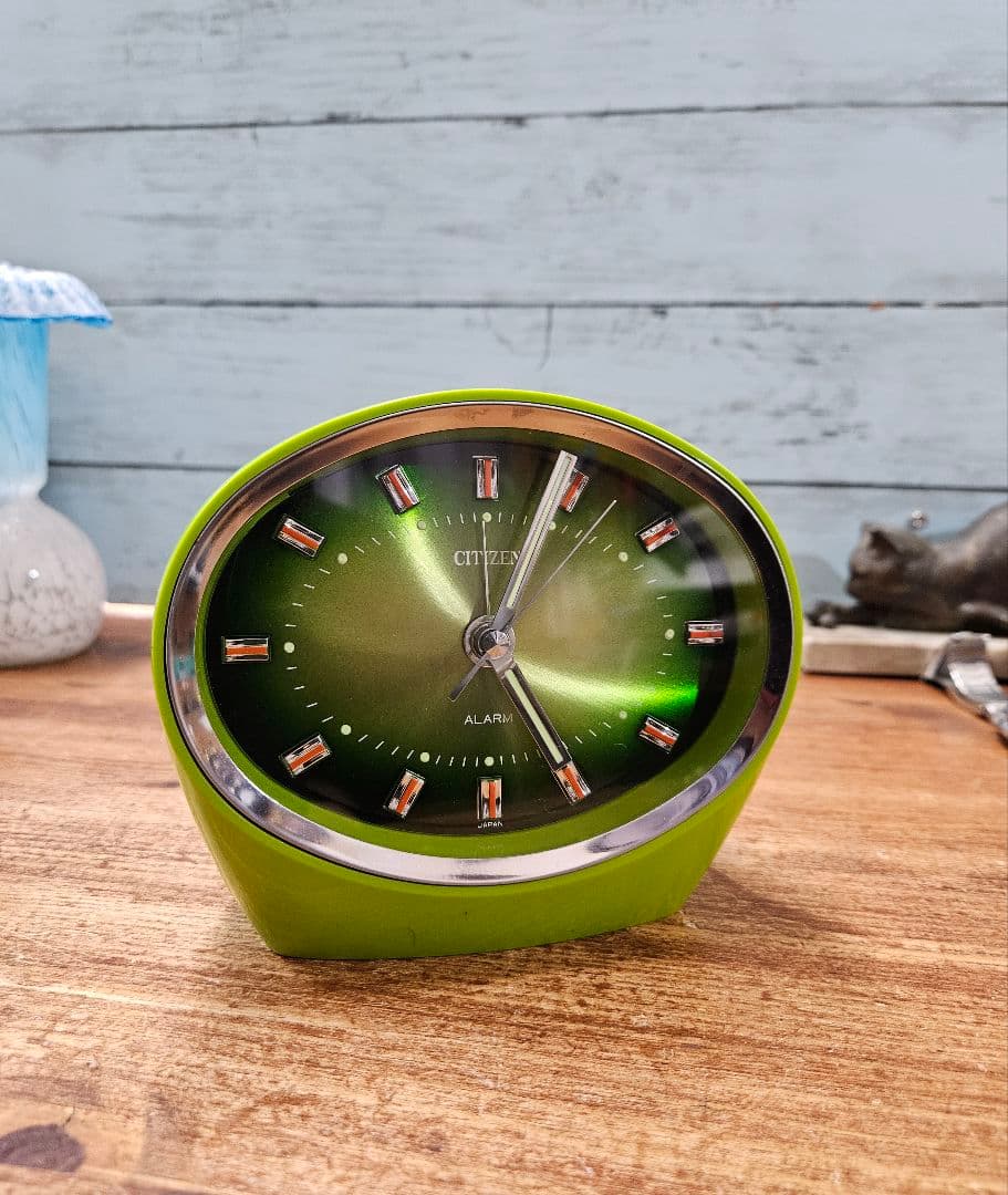 ヴィンテージ CITIZEN 手巻きの目覚まし時計 スペースエイジ レトロポップ